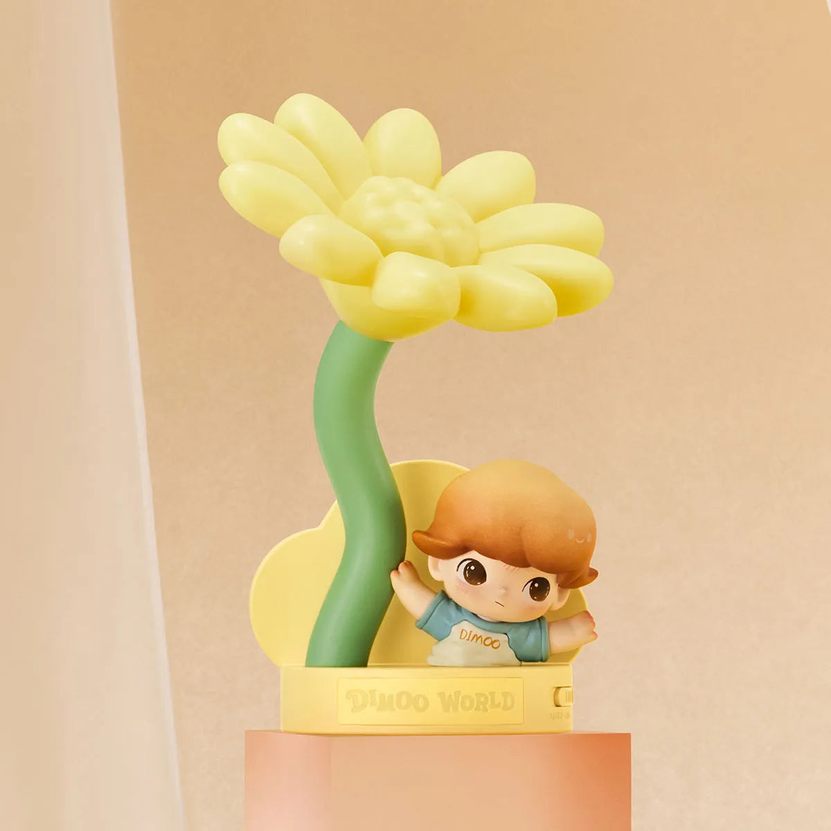 DIMOO Moments in Bloom Series - Sensor-activated Nightlight Blind Box