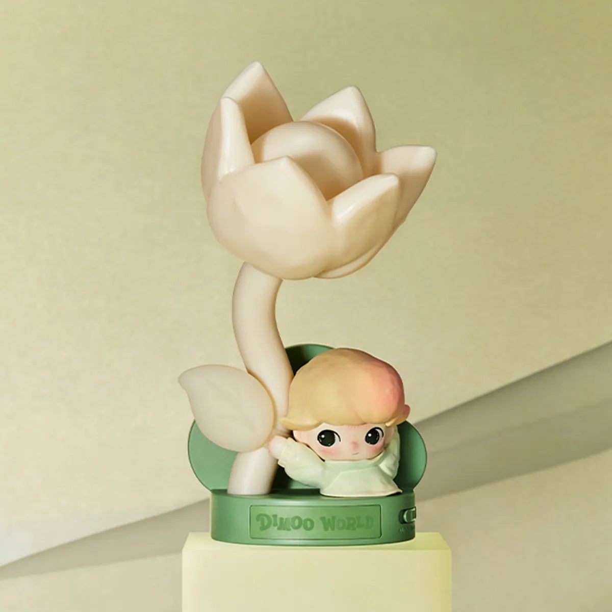 DIMOO Moments in Bloom Series - Sensor-activated Nightlight Blind Box