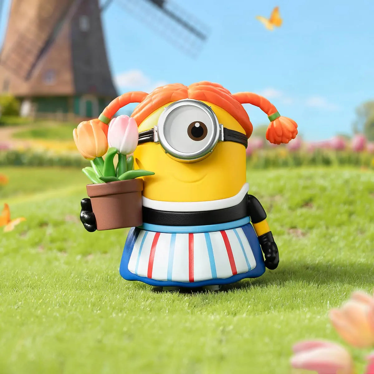 Minions Bello World Series Figures